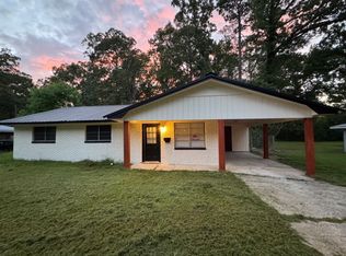 712 5th St NE, Springhill, LA 71075