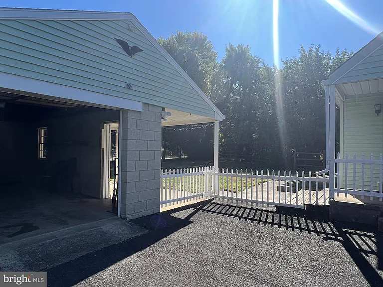 138 E Seven Stars Rd — Photo 34