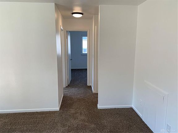 4th image of 3030 E Dorothy Ln