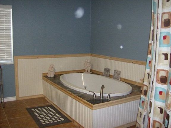 4th image of 3073 N Galahad Ave