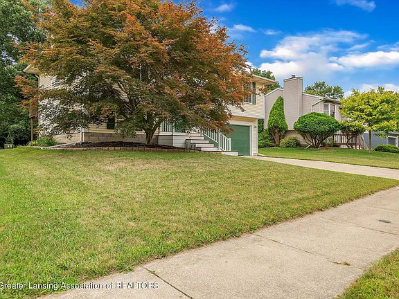 2nd image of 4136 Bridgeport Dr