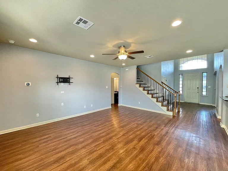 3607 Rusack Dr — Photo 7