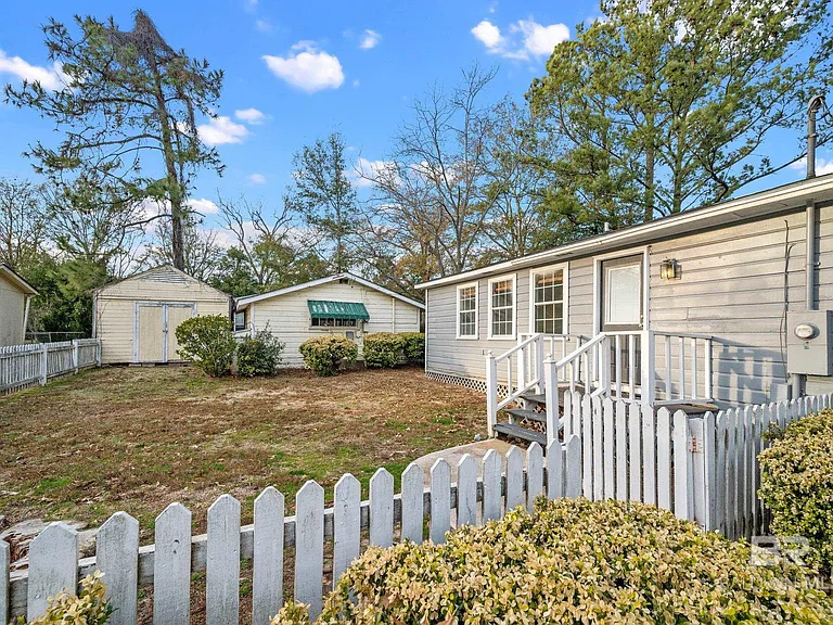 358 Pecan Ave — Photo 14