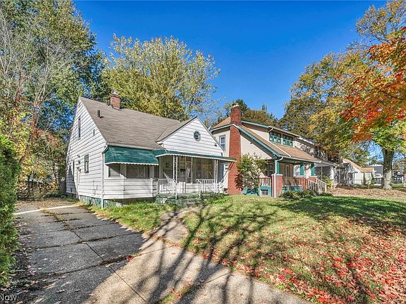 3rd image of 1060 Frederick Blvd