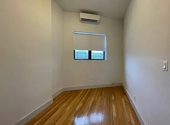 Rented by Reavis | media 4