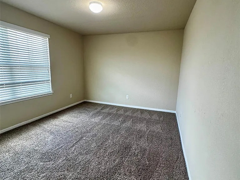 2903 McDonough Way — Photo 6