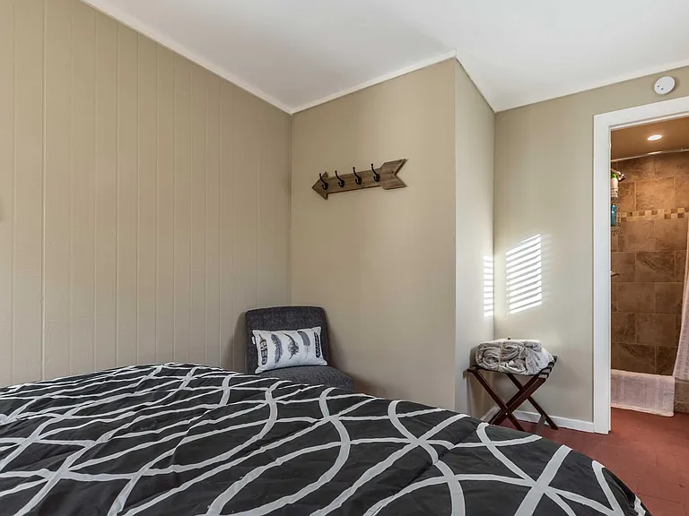 214 Sycamore St SE #1 — Photo 5