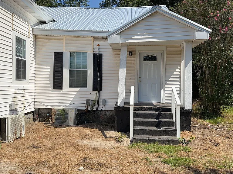 600A Gamble St — Photo 1