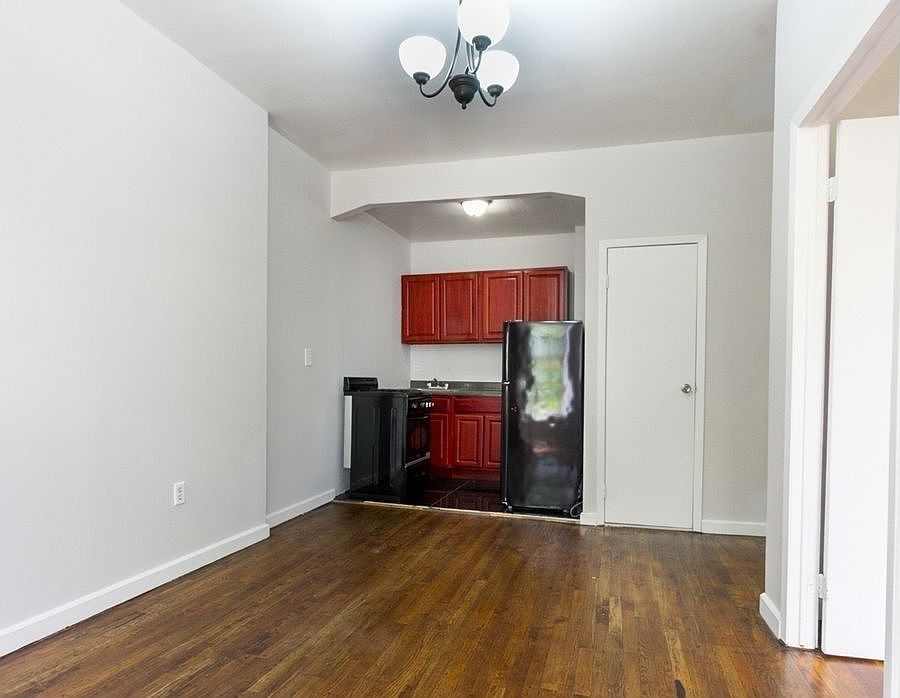 1st image of 159 Hancock St #3A