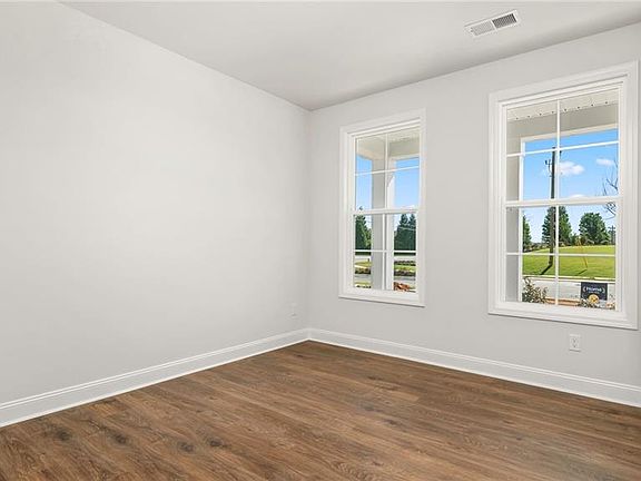 2nd image of 302 Priam Way