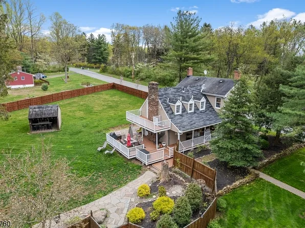 325 Rick Rd., Alexandria Twp., NJ 08848