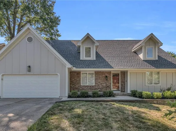 3515 NE 50th St, Kansas City, MO 64119