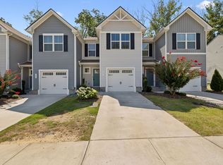 627 Woodall Ridge Dr, Lebanon, TN 37090