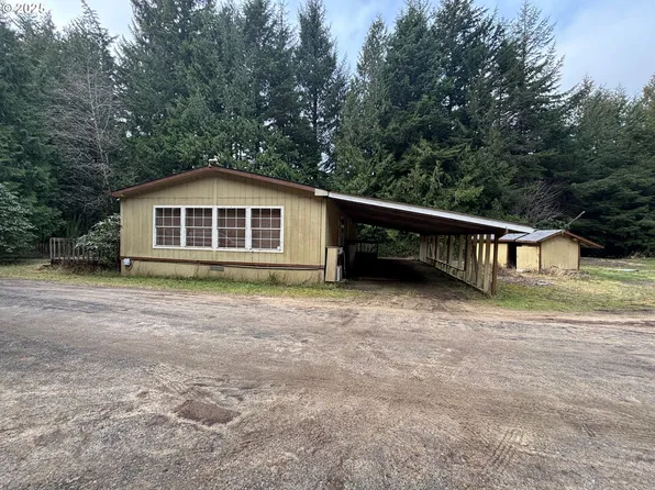 85191 Lazy Lady Ln, Florence, OR 97439