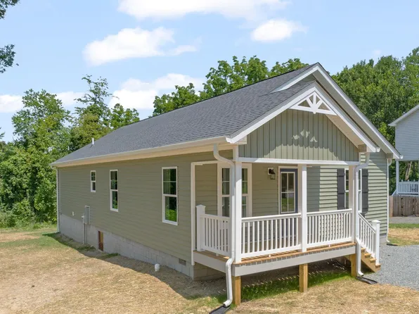 322 East St, Gordonsville, VA 22942