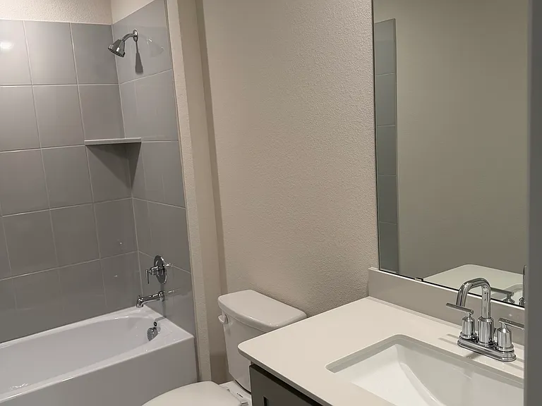10213 Baron Dr — Photo 15