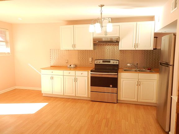 huge kitchen