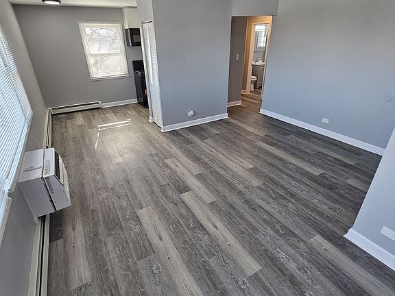 3rd image of 1442 S Central Ave APT 11