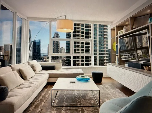 1325 Pacific Hwy, San Diego, CA