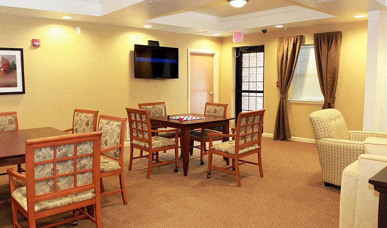 Heritage Place at LaSalle Square Apartment Homes — Photo 7