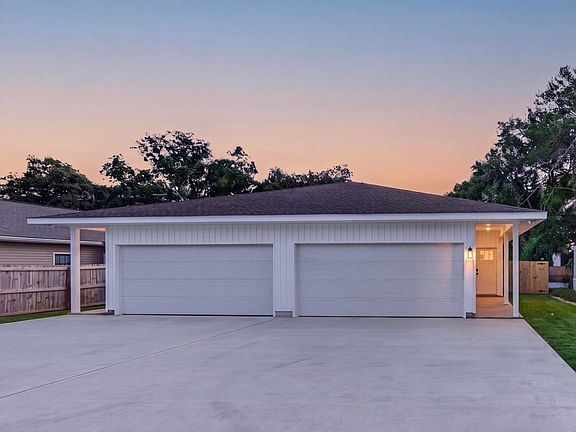 2nd image of 507 Scott Ln