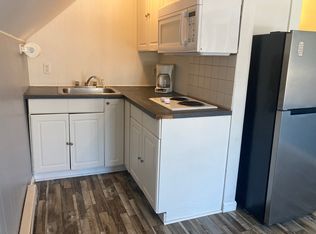 10 E Central Ave, Wareham, MA 02571