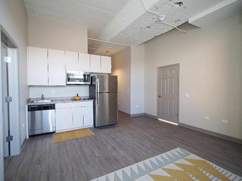 ALL NEW---perfect for roommates! 