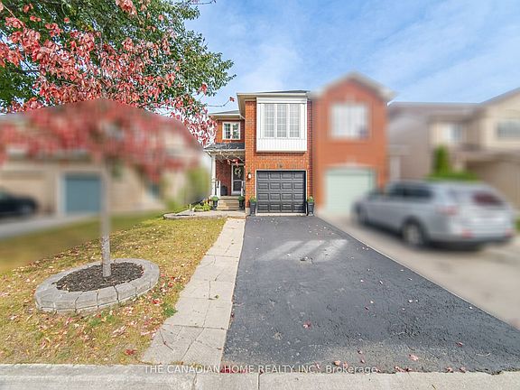 2nd image of 8 Vauxhall Cres