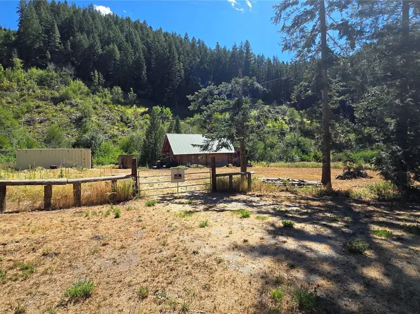 8925 Merry Canyon Road, Leavenworth, WA 98826