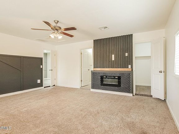 4th image of 3126 N 87TH Avenue