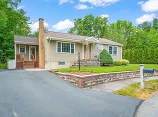 31 Redmond Ave, North Reading, MA 01864