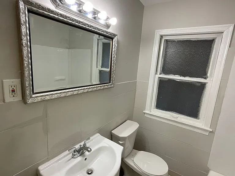 11013 Lincoln Ave — Photo 25