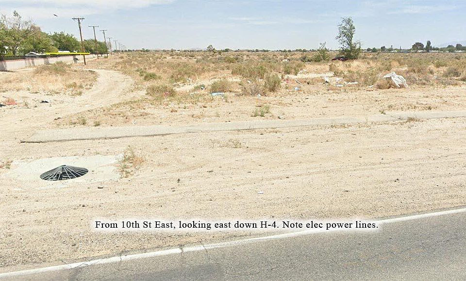 2nd image of 10th Street East & Ave #H4