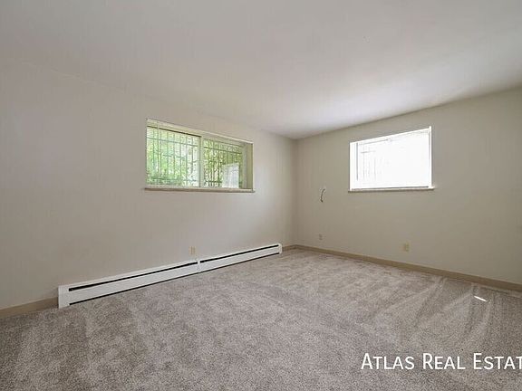 4th image of 510 N Dayton St #7