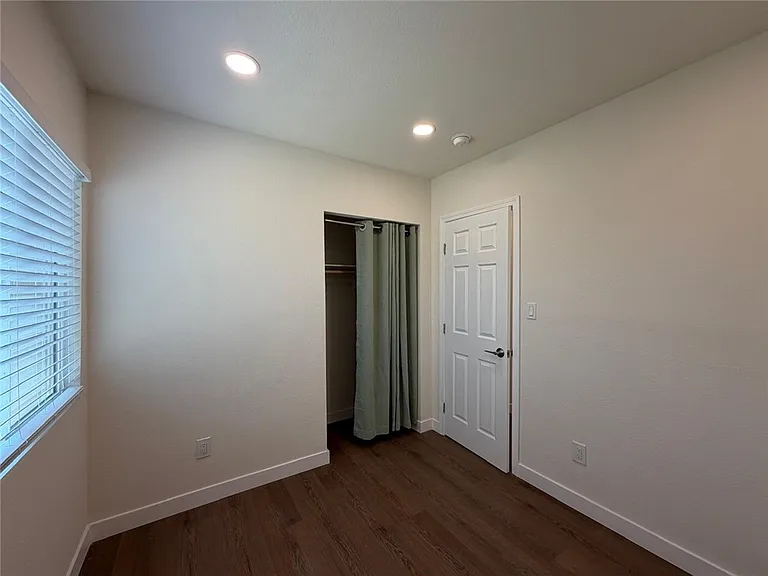 920 W Olive Ave #1 — Photo 9
