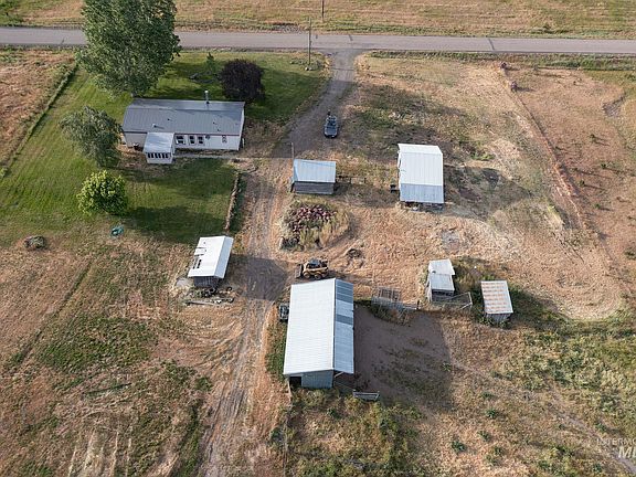2nd image of 3115 Farm To Market Rd