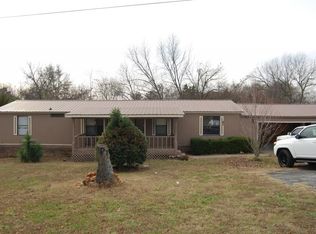 6209 Helen St, Lula, GA 30554