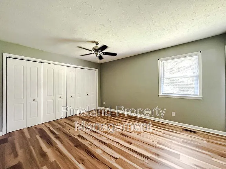 6151 Wynnwood Dr — Photo 9