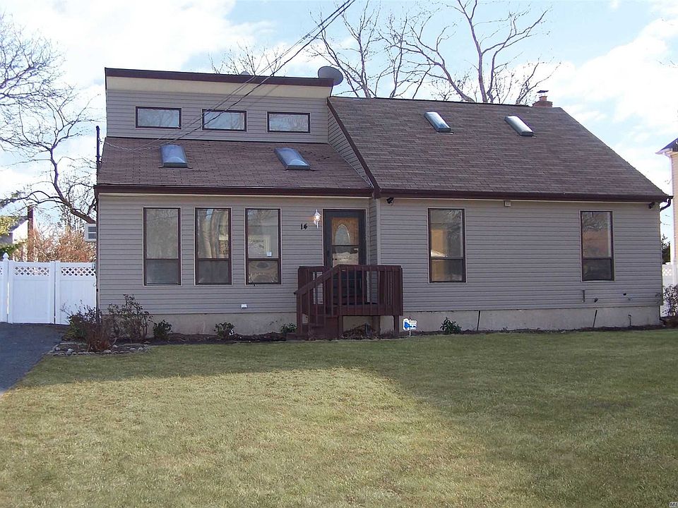 1st image of 14 Alcolade Dr W