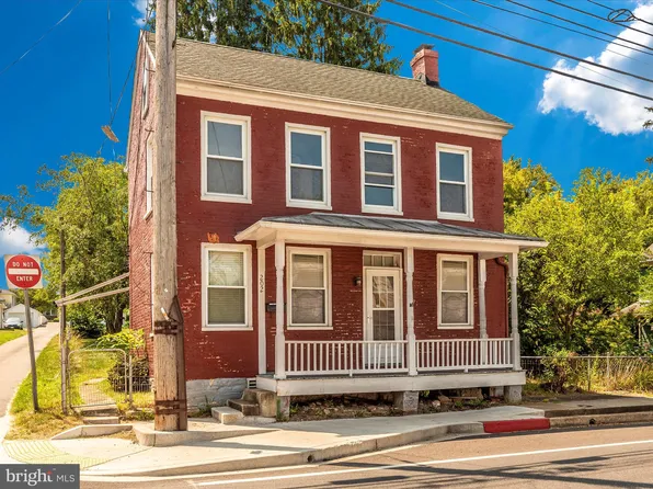 202 Potomac St, Boonsboro, MD 21713