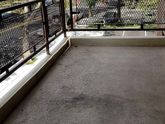 4th image of 15325 88th St APT 2L