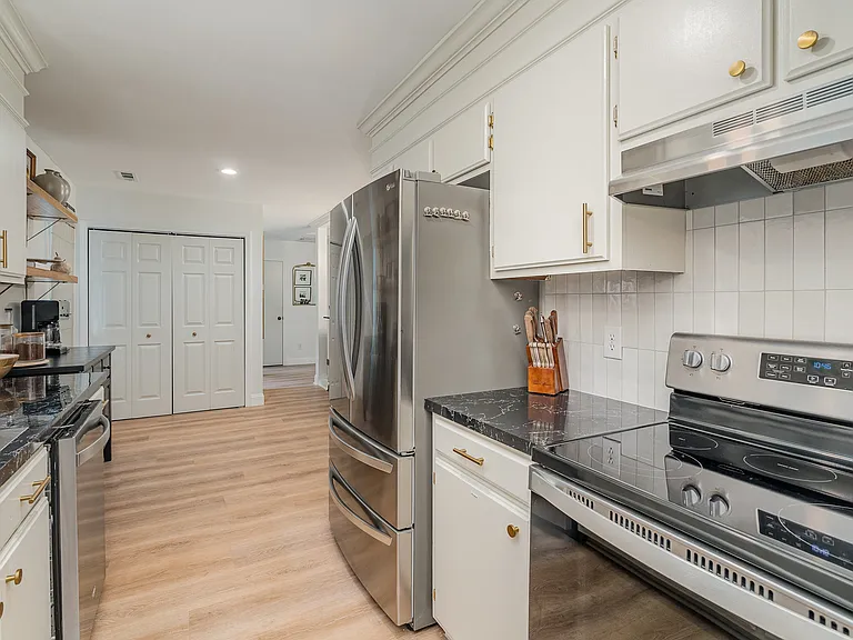 2812 Olde Whitehall Rd — Photo 16