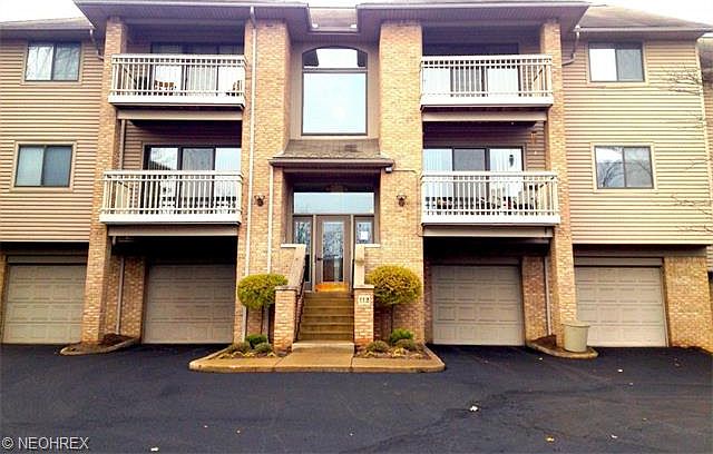 1st image of 3800 Rosemont Blvd #112D