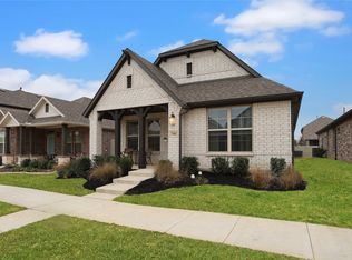 705 Lamp Post Ln, Argyle, TX 76226