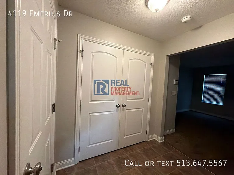 4119 Emerius Dr — Photo 38
