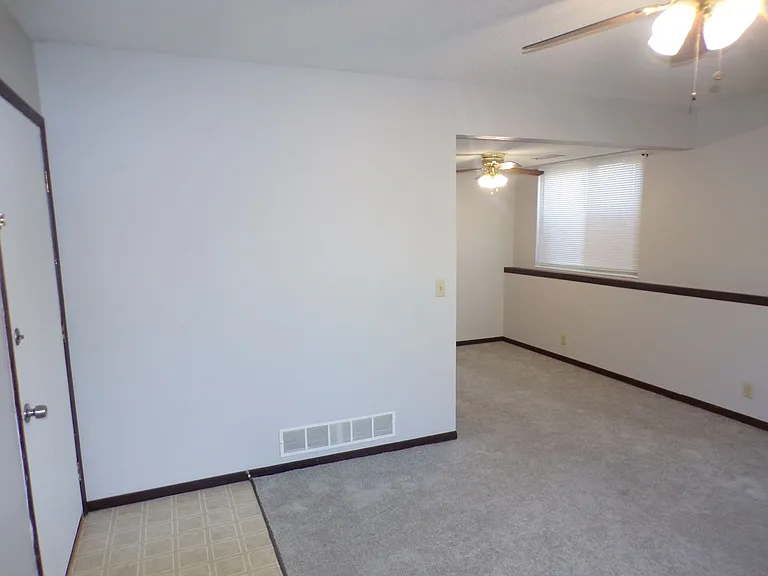 152 Edwards St — Photo 3
