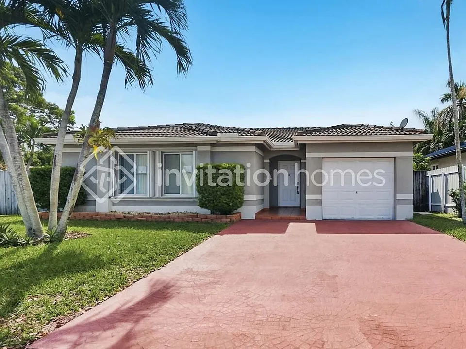 17532 SW 137th Ct