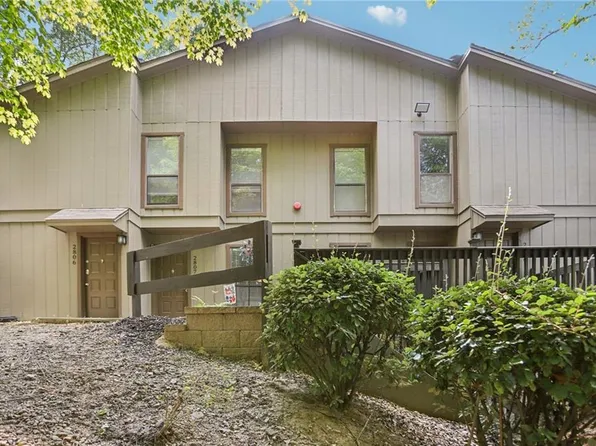 2808 Cumberland Ct SE, Smyrna, GA 30080