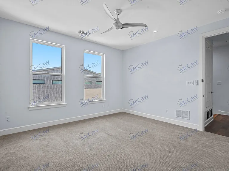 5202 Capitol Ave #1108 — Photo 13
