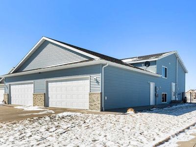 1101 39th Ave S, Moorhead, MN, 56560
